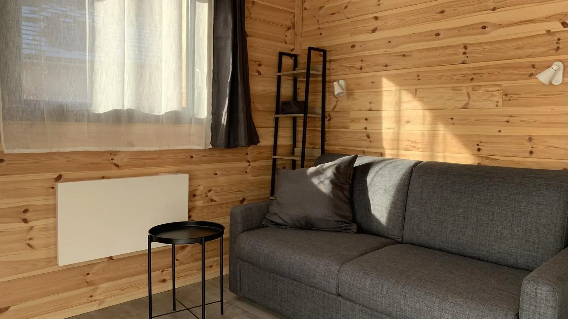 Ceuese Lodges & Spa Sigoyer  فرنسا